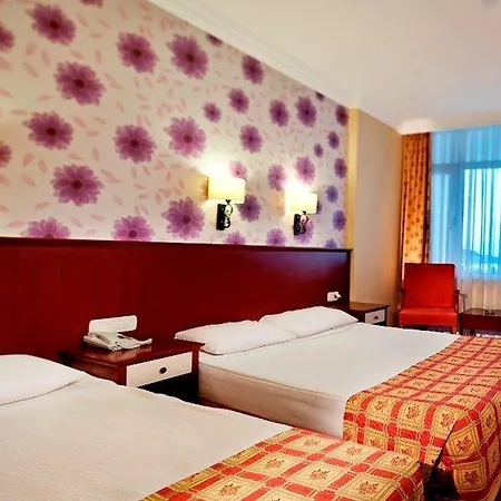 Hotel Ganita Club &