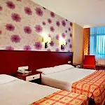 فندق Ganita Club &