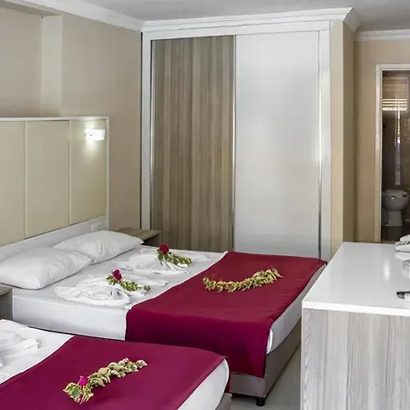Ganita Holiday Club & Hotel 5*