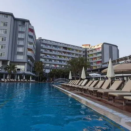 Ganita Club & Hotel 5*