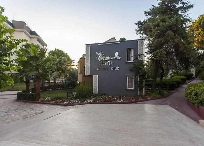 Ganita Club & Szálloda 5*