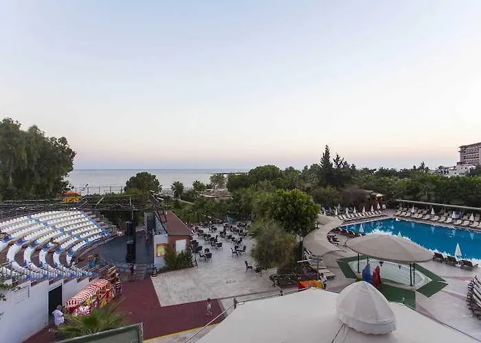 Szálloda Ganita Club &