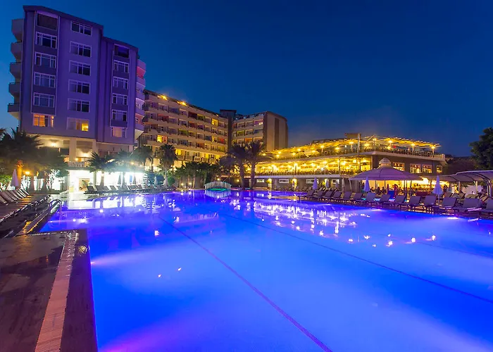 Ganita Club & Szálloda Alanya