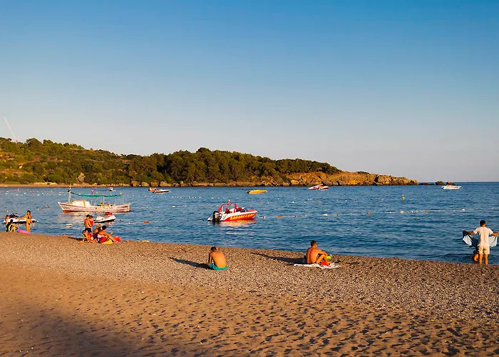 Szálloda Ganita Club & 5*