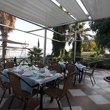 酒店 Ganita Club & 5*