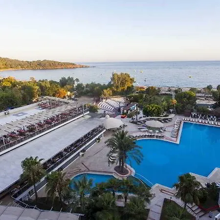 Ganita Club & 阿拉尼亚